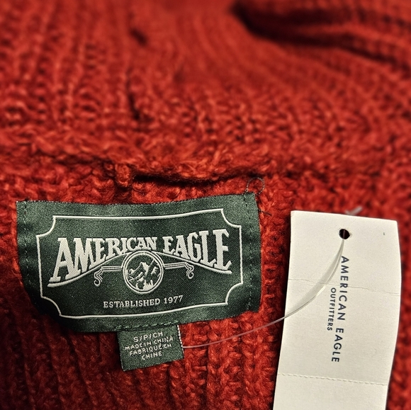AE American Eagle Cable Knit Mock neck Red Sweater jumper Bishop sleeve size S - Picture 7 of 11